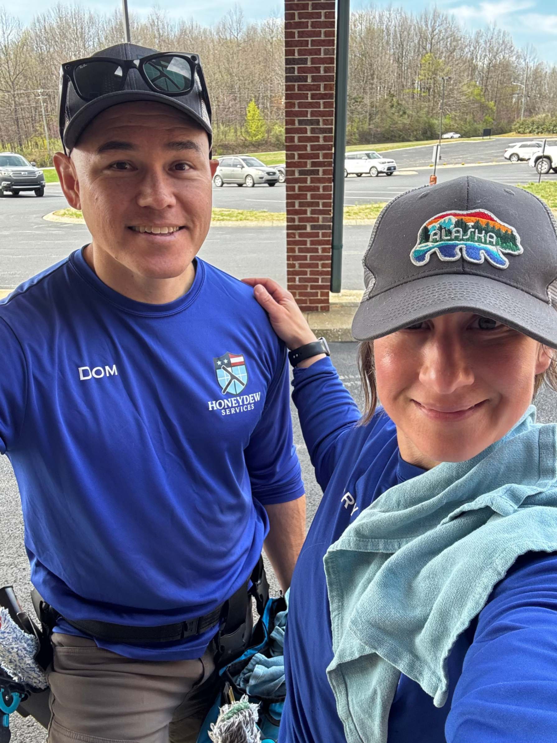 Experienced window and gutter cleaning team near me