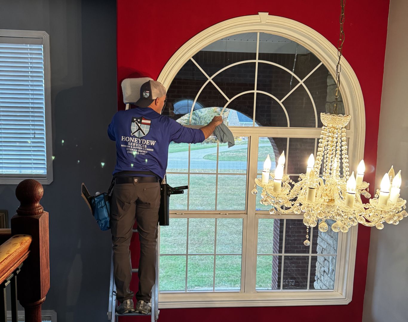 Professional Window Cleaning Service in Fort Knox, KY for clean residential windows